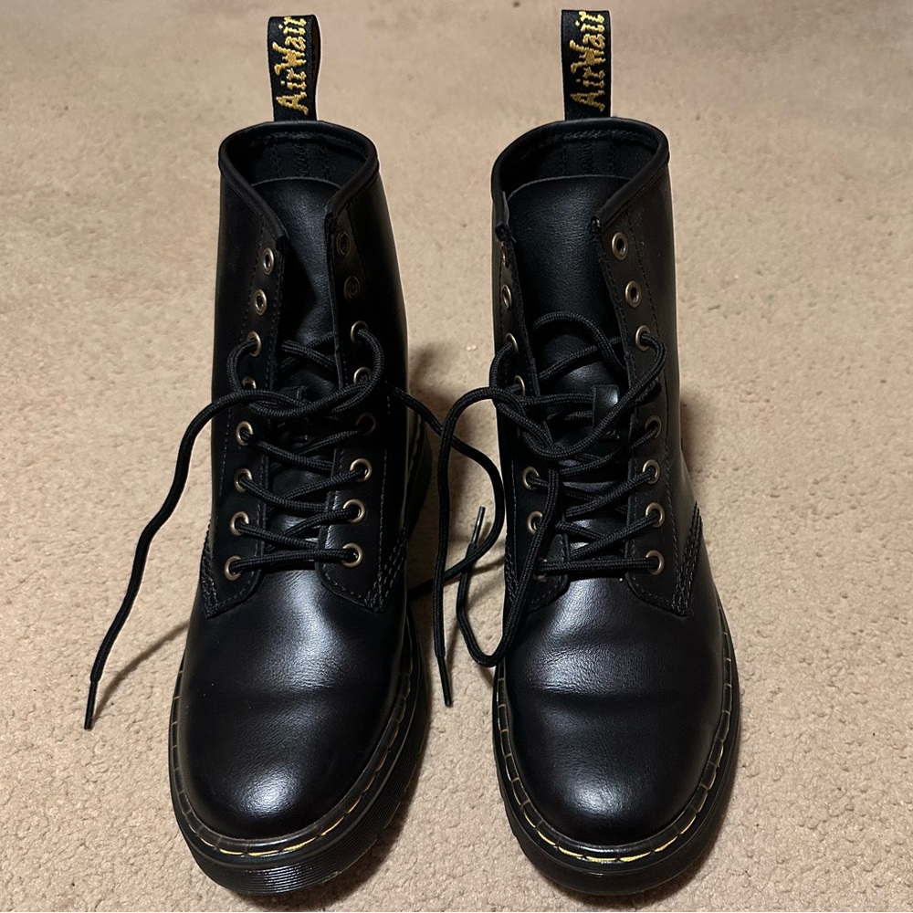 Dr. Martens, Zavala boots, size 8W, NEW